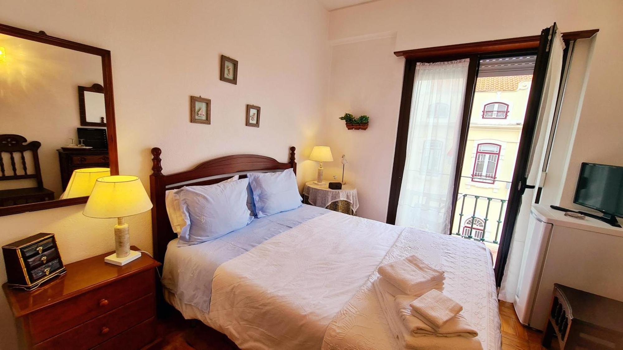 Solar Dos Carvalhos - Apartamentos De Turismo Назаре Номер фото