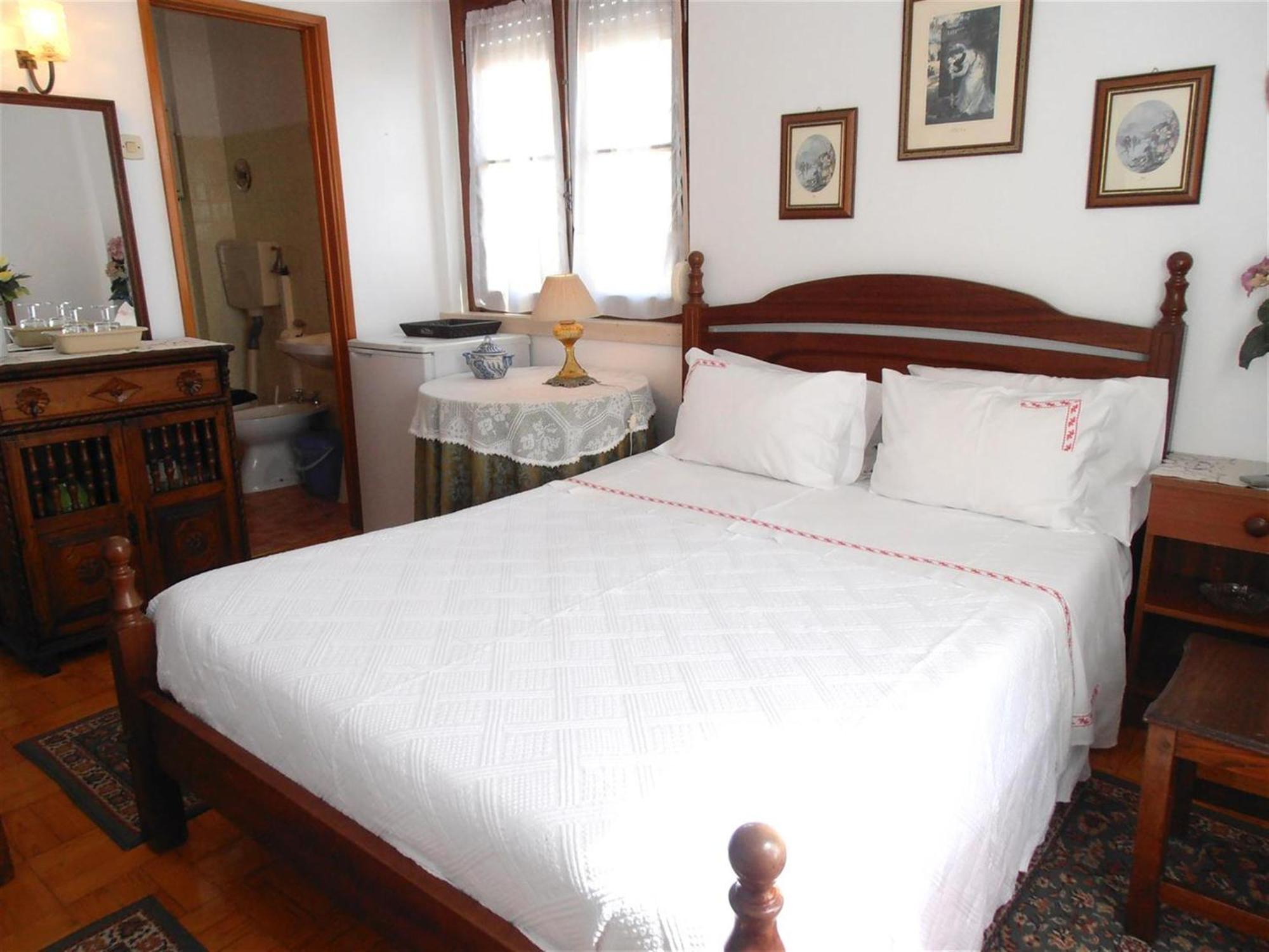 Solar Dos Carvalhos - Apartamentos De Turismo Назаре Номер фото